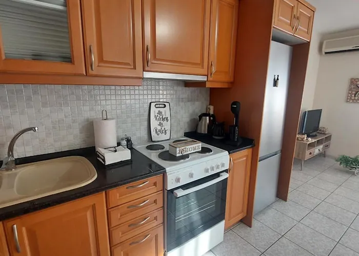 Alexandra By The Sea Дом отдыха *