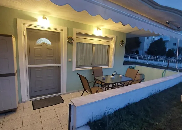 Дом отдыха Alexandra By The Sea